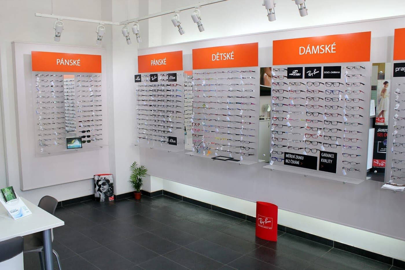 Axis Optik s.r.o. Oční optika — Písek