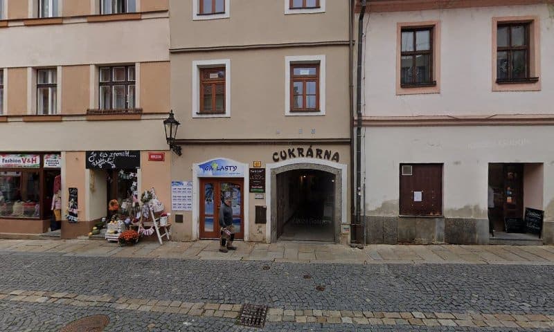 PER PARTES — Písek