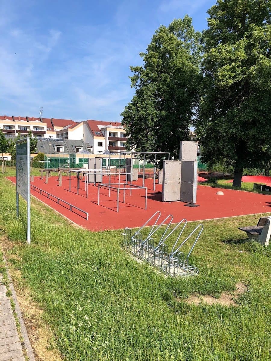 Parkourové hřiště — Písek