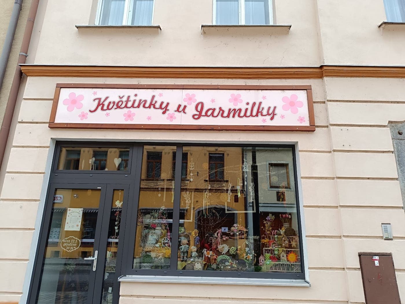 Květinky u Jarmilky — Písek