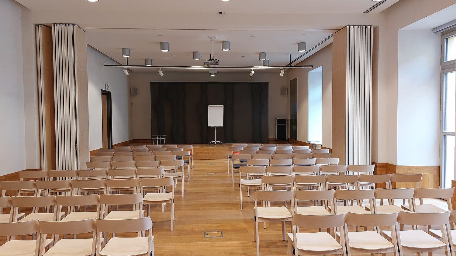 Sál pro besedy a workshopy